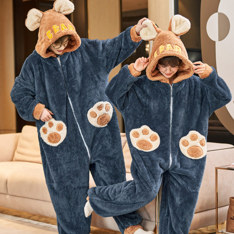 Bear couple kigurumi