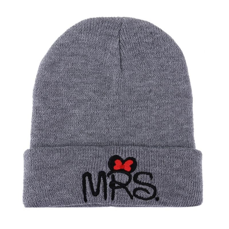 Mr & Mrs Matching bonnets for couples