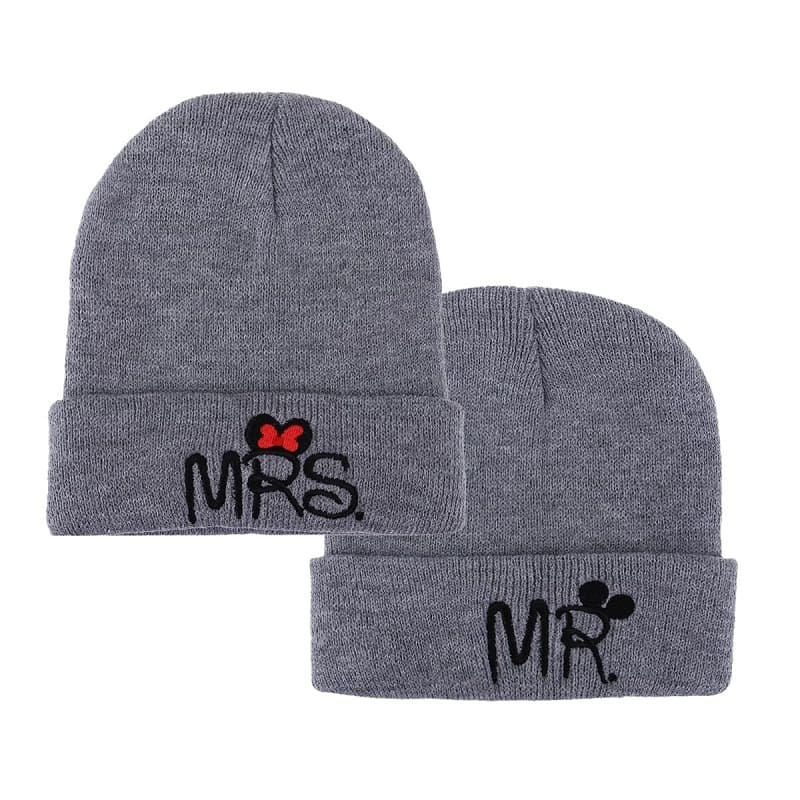 Mr & Mrs Matching bonnets for couples