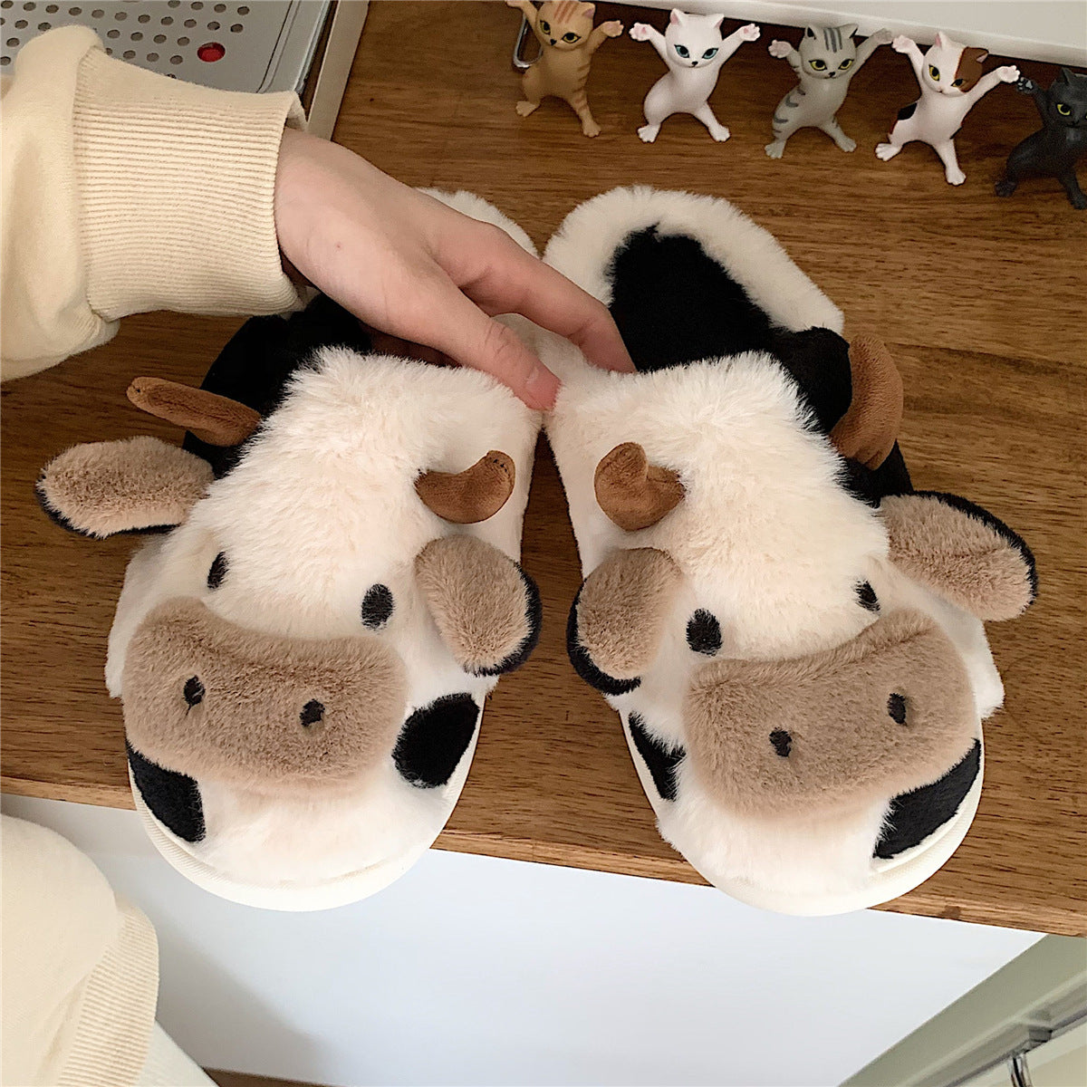 Matching slipper for couple