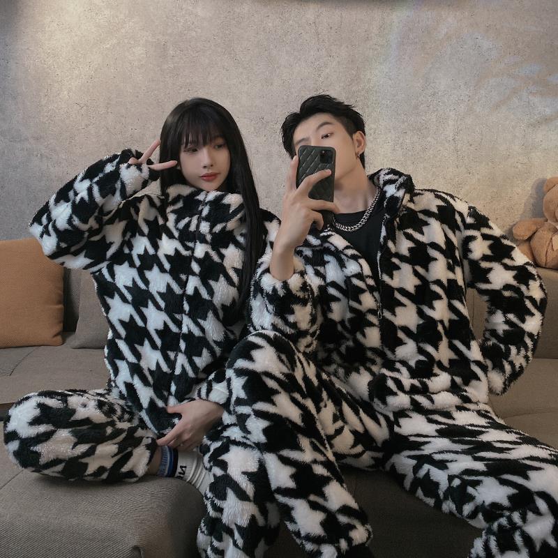 Winter tracksuit for couples